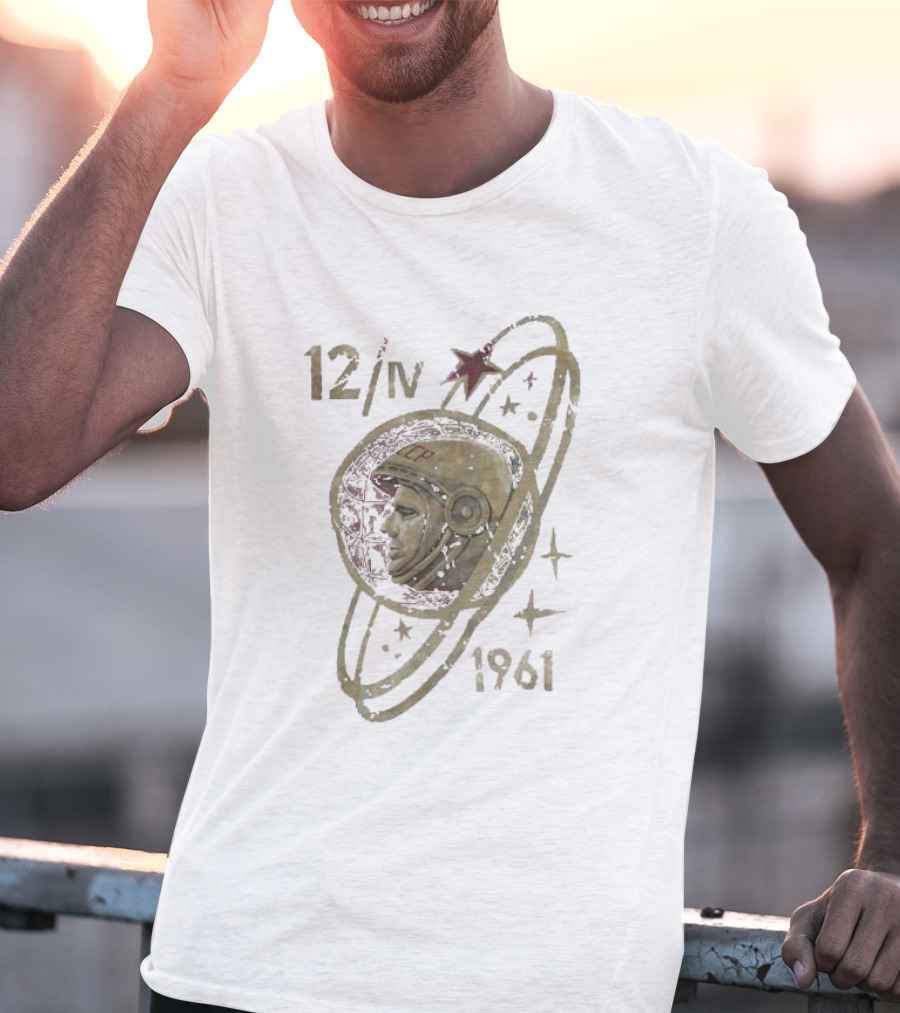 Yuri Gagarin Soviet Space 12 IV 1961 CCCP Cosmonaut Orbit Stars T-Shirt