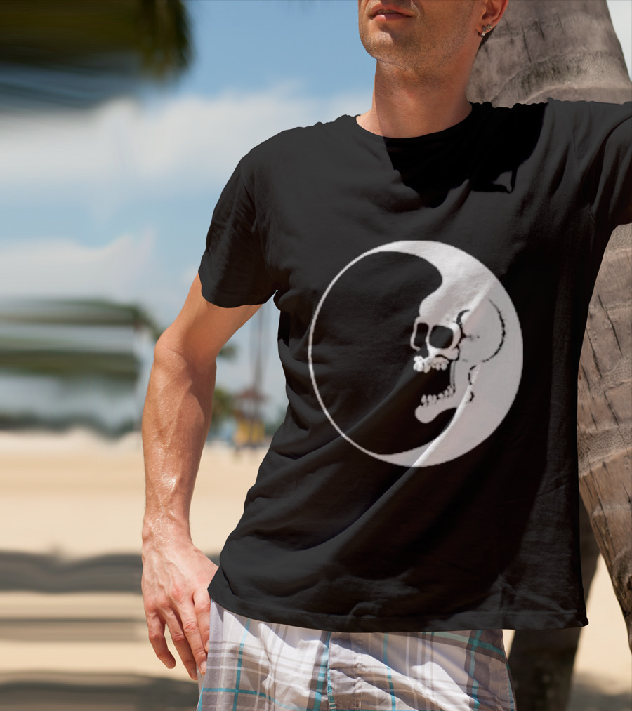 Zero Dead Moon Skull Crescent T-Shirt