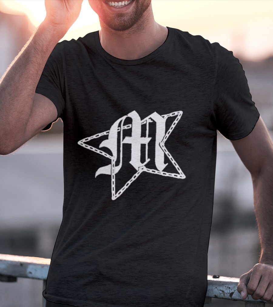 Movements Gothic M Overlapping Chain-Lined Star T-Shirt