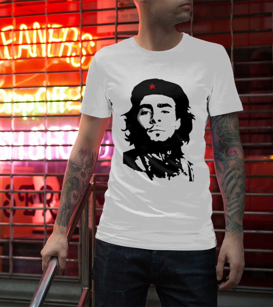 Luigi Mangione Che Guevara Iconic Red Star Beret Face T-Shirt