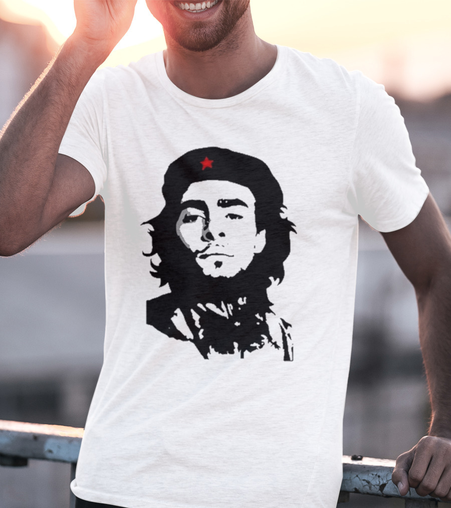 Luigi Mangione Che Guevara Iconic Red Star Beret Face T-Shirt