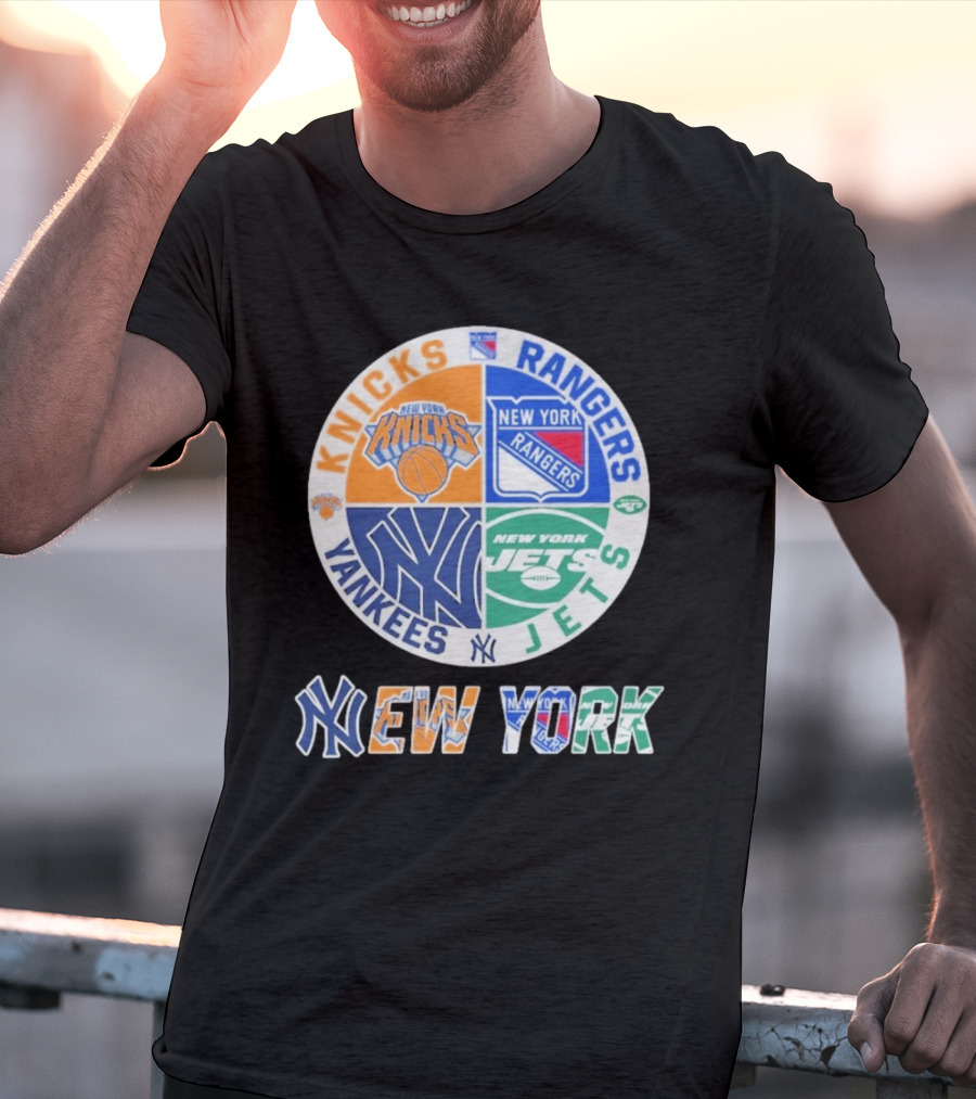 New York Knicks Rangers Yankees Jets Circle T-Shirt
