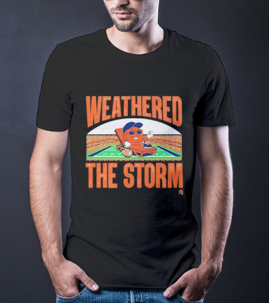 Syracuse Orange Weathered The Storm Lounge Mascot On Field T-Shirt
