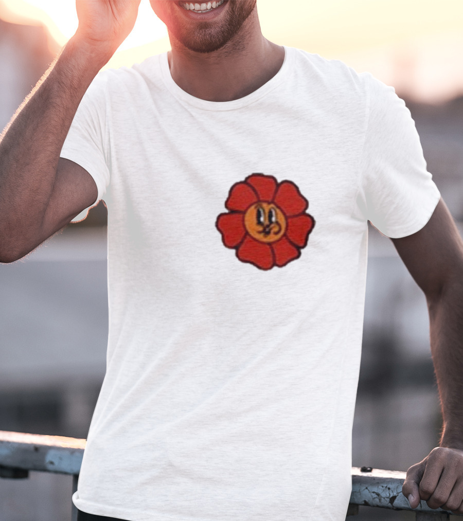 Ludwig Mogul Mogi Red Flower Cartoon Face T-Shirt