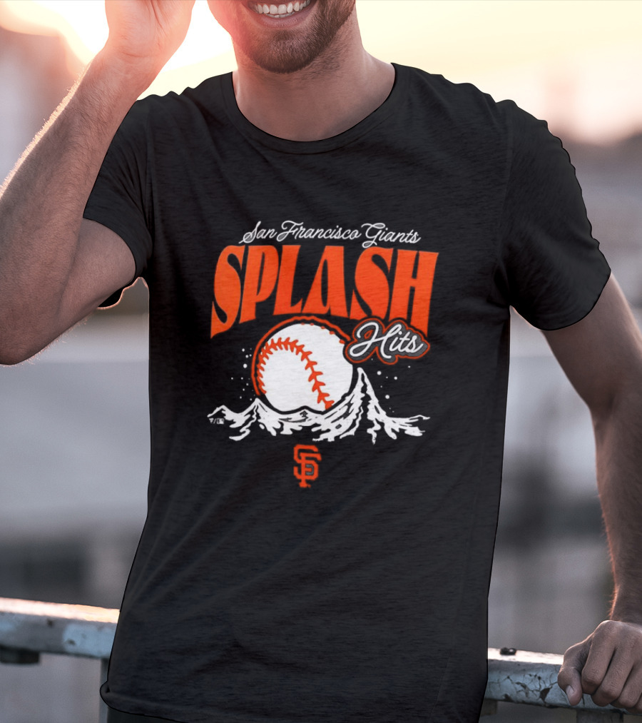 San Francisco Giants Splash Hits Baseball Waves And Number 9 T-Shirt
