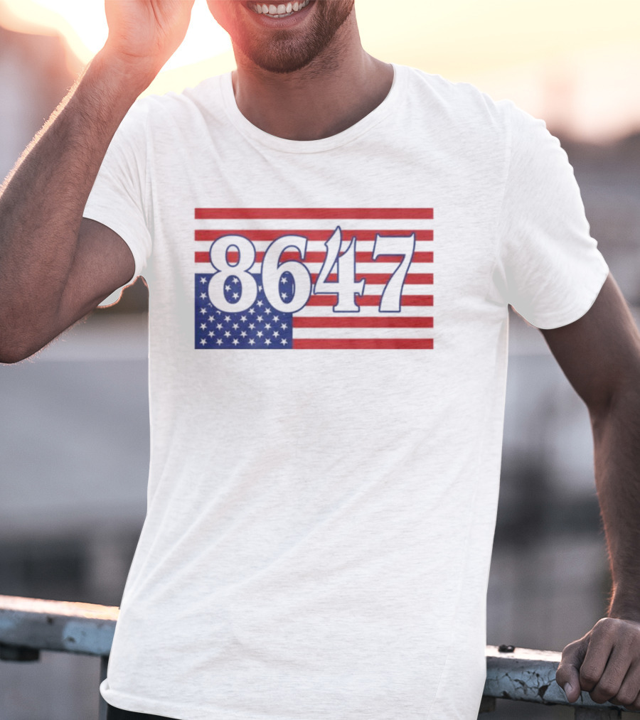 8647 American Flag Inverted Red Blue Stripes T-Shirt