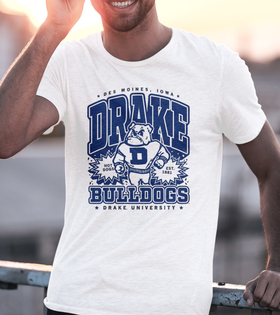 Des Moines Iowa Drake University Bulldogs Mascot Hot Dogs Est 1881 T-Shirt