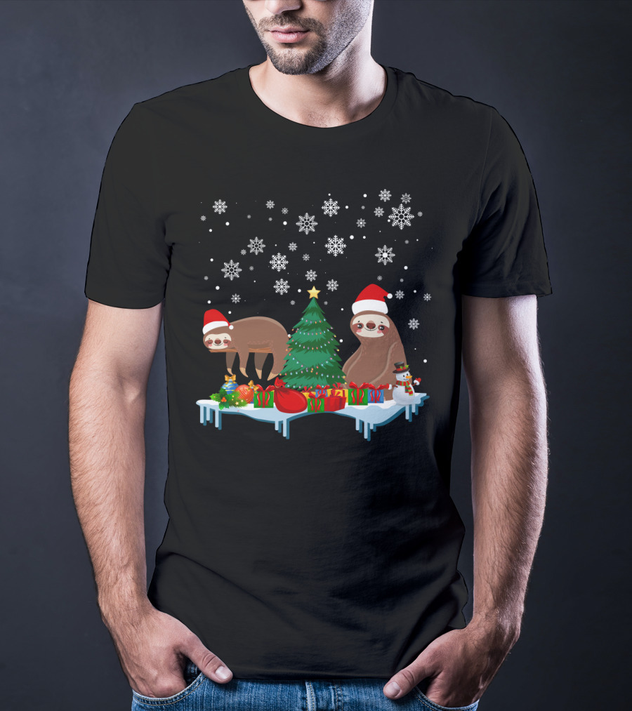 Sloth Merry Christmas Snowflakes Santa Hat Gifts Tree T-Shirt