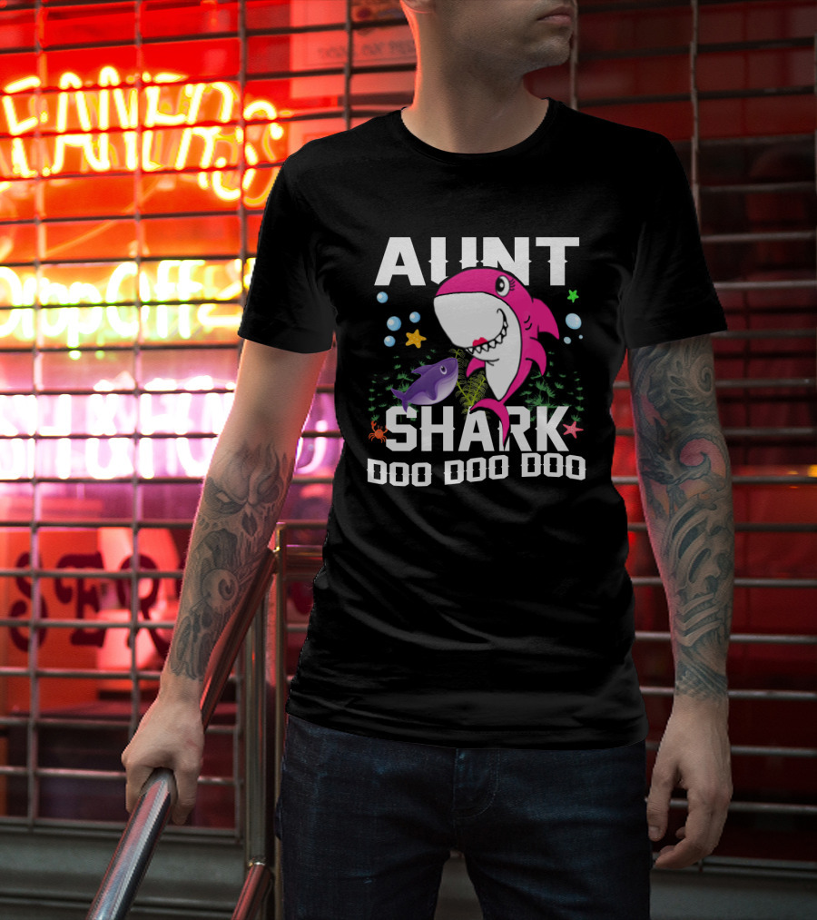 Aunt Shark Doo Doo Doo Halloween Christmas T-Shirt