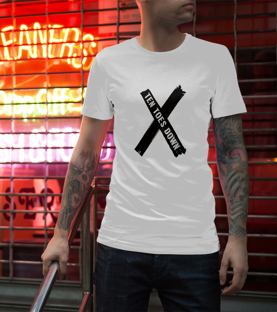 Deestroying Merch LIMITED Ten Toes Down X T-Shirt