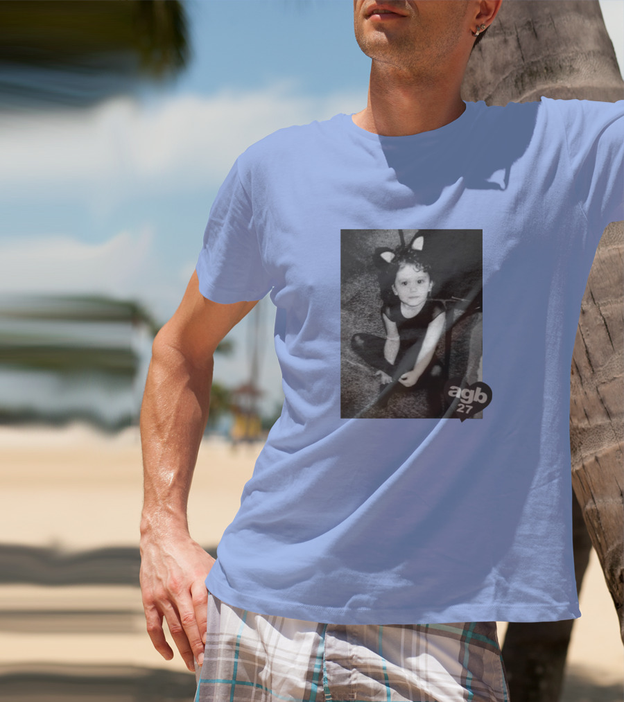 Agb 27 Vintage Style Cat Costume Photograph T-Shirt