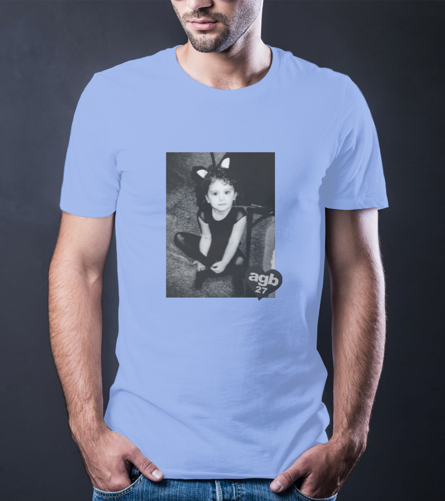 Agb 27 Vintage Style Cat Costume Photograph T-Shirt