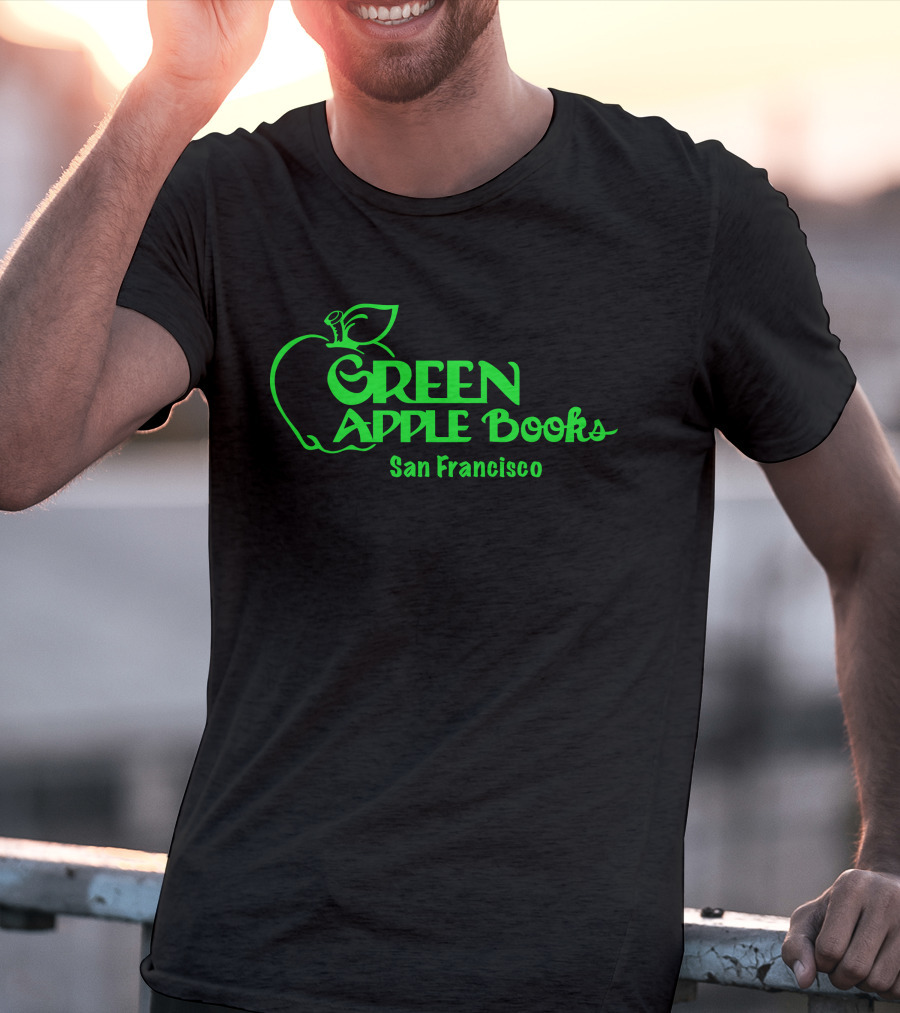 GREEN APPLE BOOKS SAN FRANCISCO T-Shirt