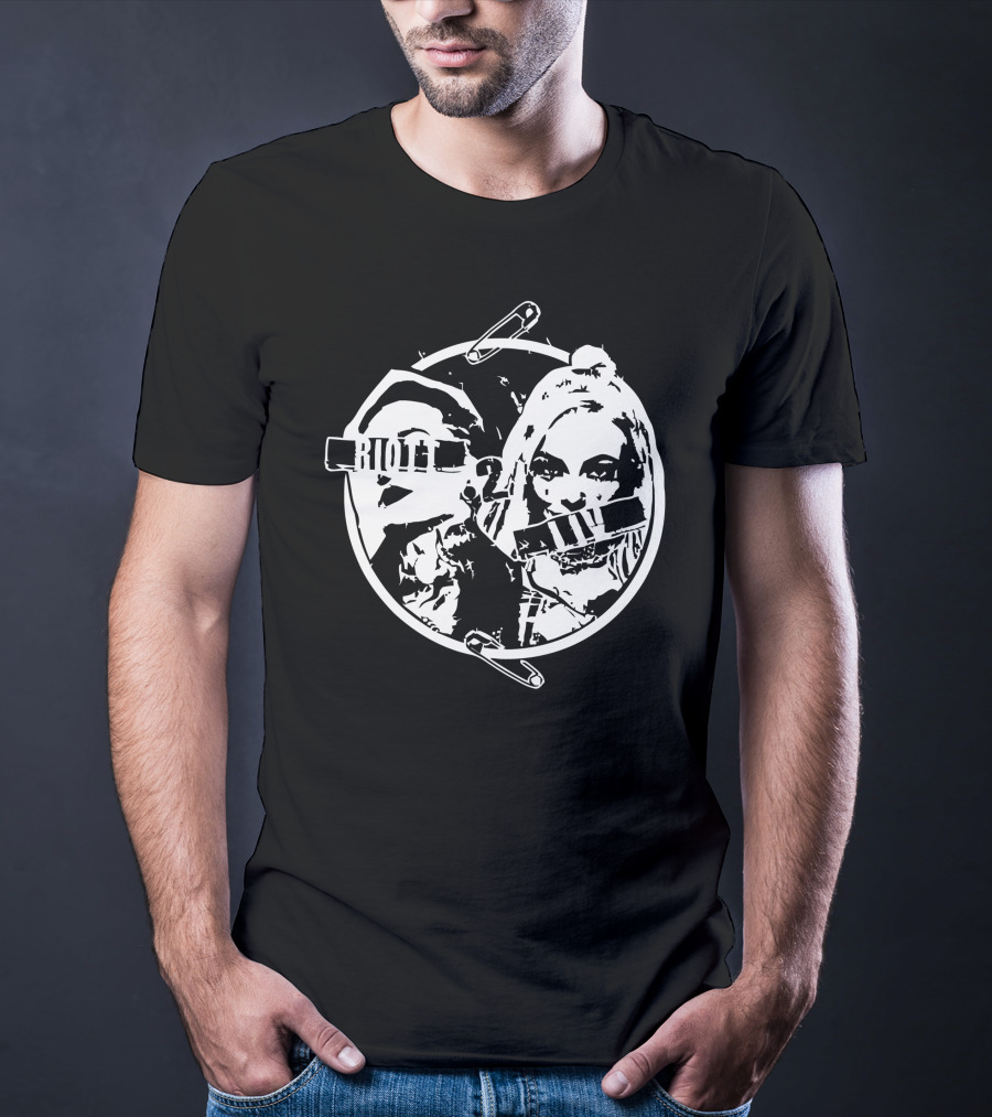 Riott Squad Riott 2 Liv Liv 2 Riott Authentic Safety Pin T-Shirt