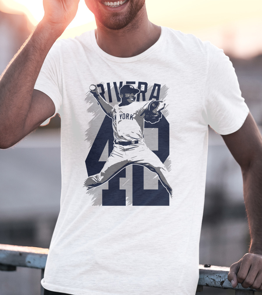 Rivera 42 New York Yankees Baseball Legend T-Shirt