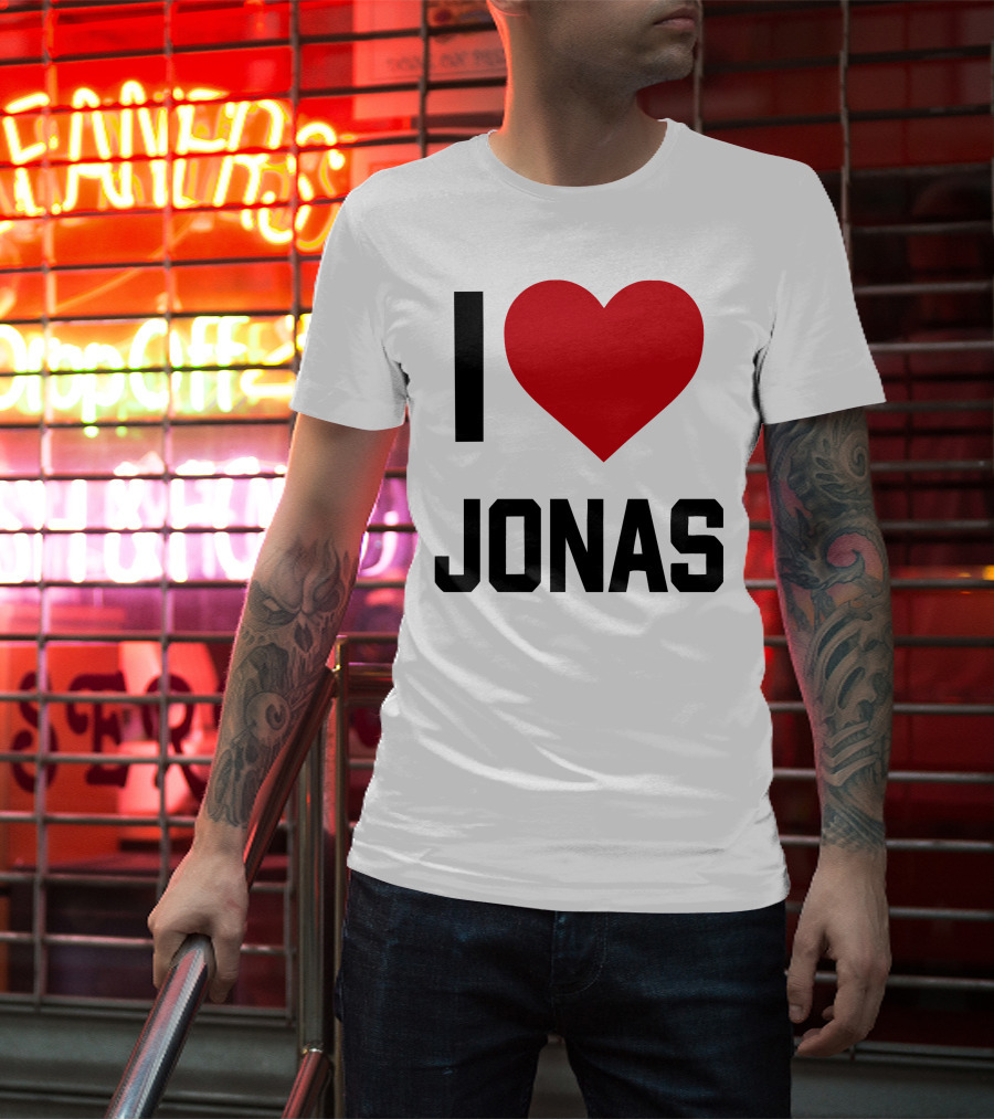 I Love Jonas Brothers Family Roast Show On Netflix T-Shirt