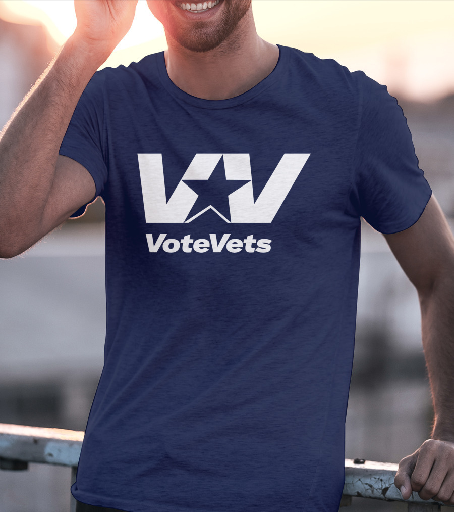 VoteVets Star Logo Promoting Veterans Engagement T-Shirt