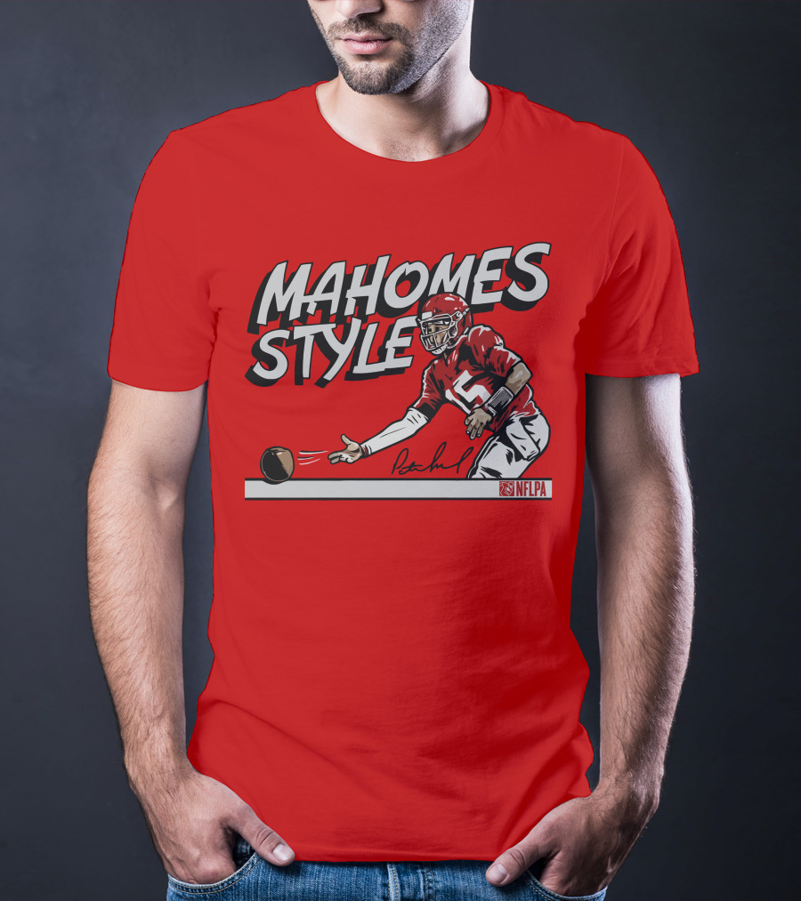 MAHOMES STYLE NFLPA Football Quarterback Signature T-Shirt