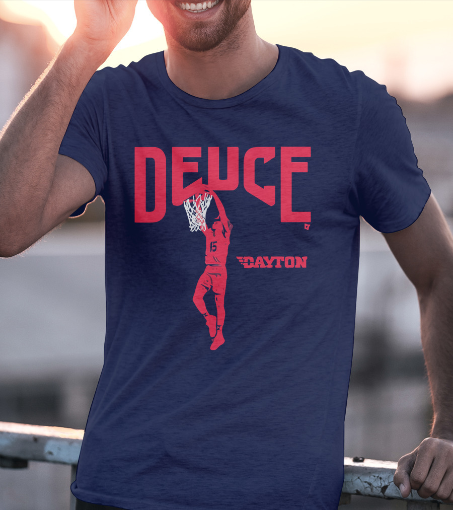 Dayton Basketball Deuce Daron Holmes II Dunking T-Shirt