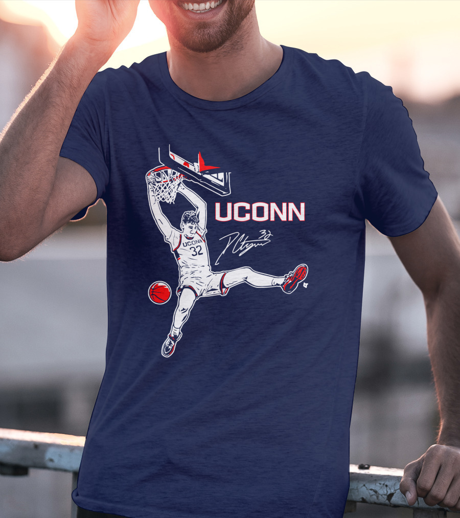 UConn Basketball Donovan Clingan Slam Dunk Signature 32 T-Shirt