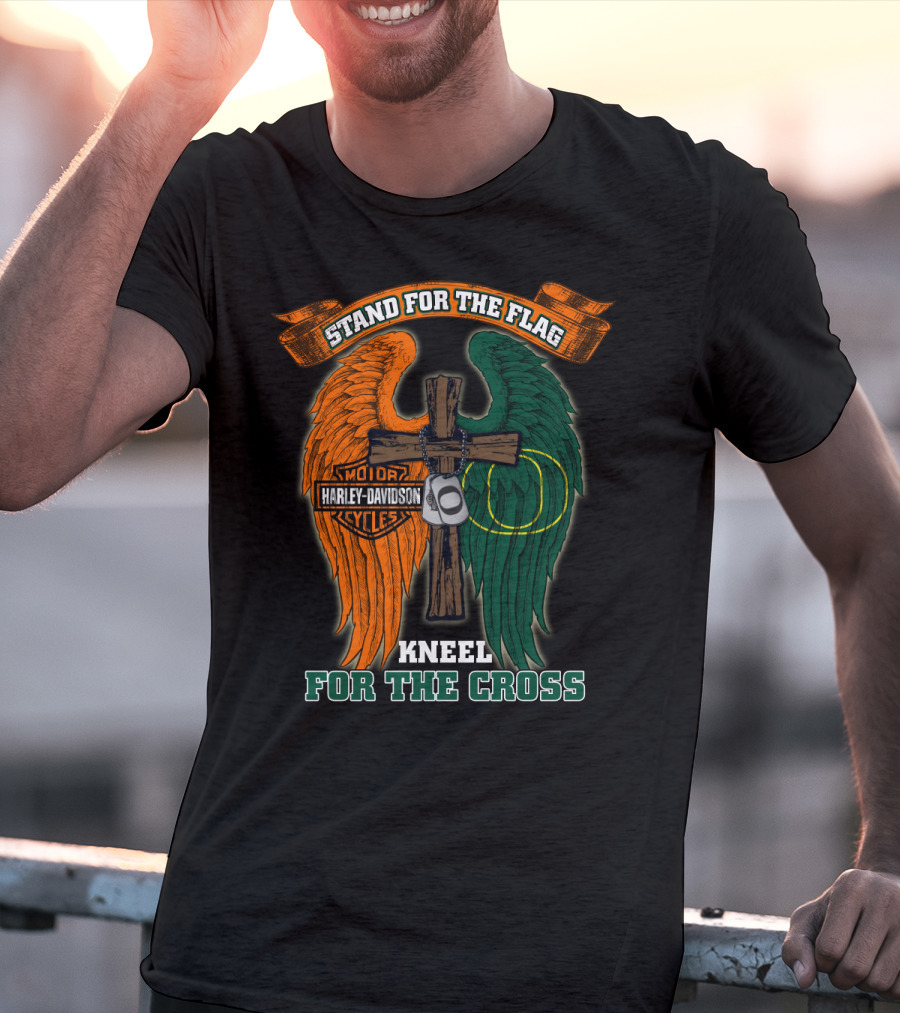 Stand For The Flag Kneel For The Cross Harley Davidson Oregon Ducks T-Shirt
