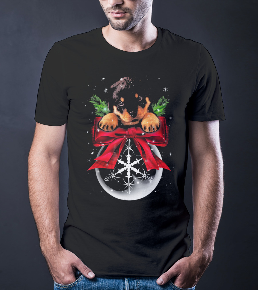 Rottweiler Puppy Christmas Bauble Snowflake Noel T-Shirt