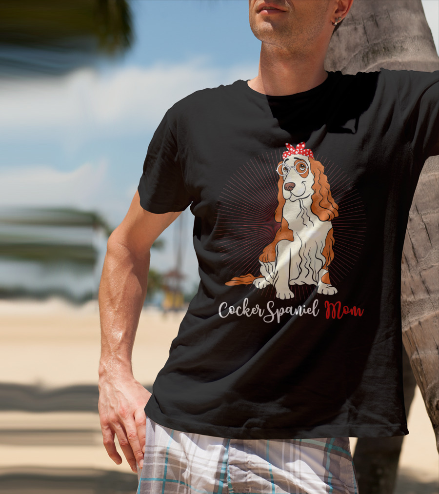 Cocker Spaniel Mom With Glasses And Red Polka Dot Bandana T-Shirt
