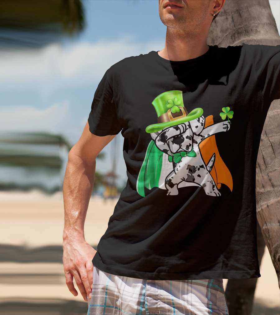 Dabbing Great Dane Irish Flag Shamrock Hat Cape T-Shirt