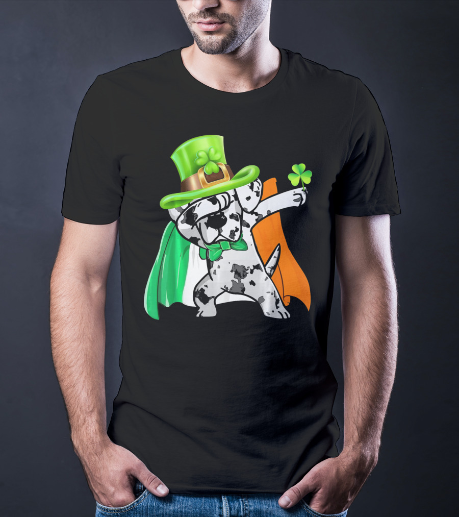 Dabbing Great Dane Irish Flag Shamrock Hat Cape T-Shirt