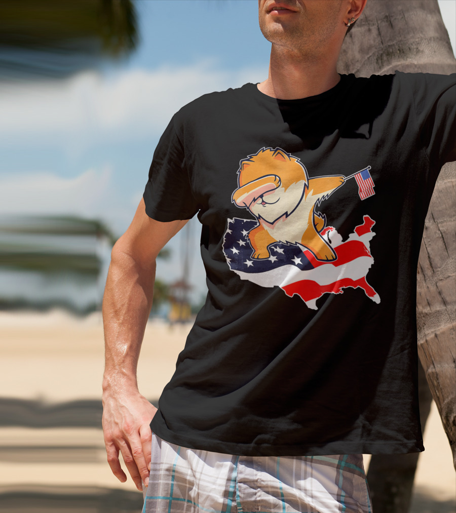 Funny Dabbing Pomeranian Holding American Flag On USA Map T-Shirt