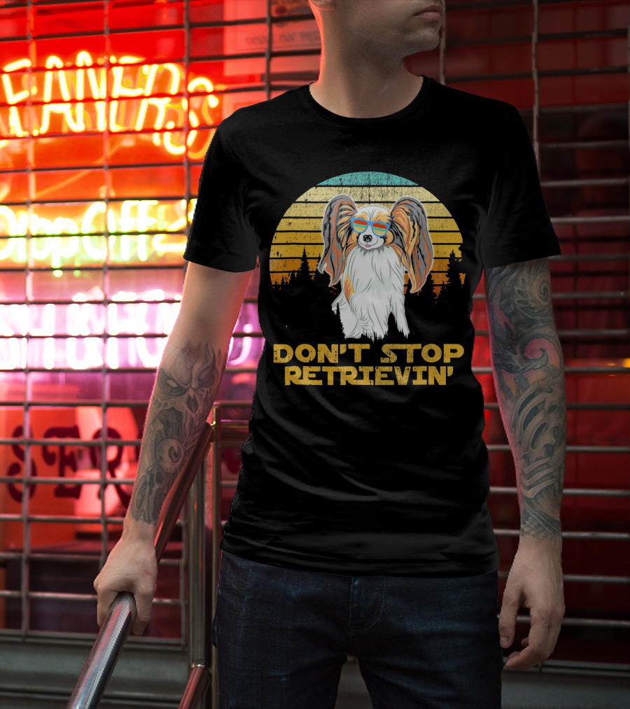 Don't Stop Retrievin' Papillon Sunglasses Retro Sunset T-Shirt
