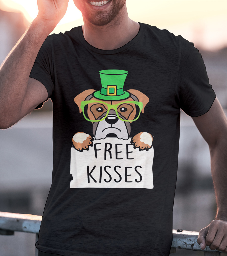 Free Kisses Boxer Dog Leprechaun St Patrick Hat Green Glasses T-Shirt
