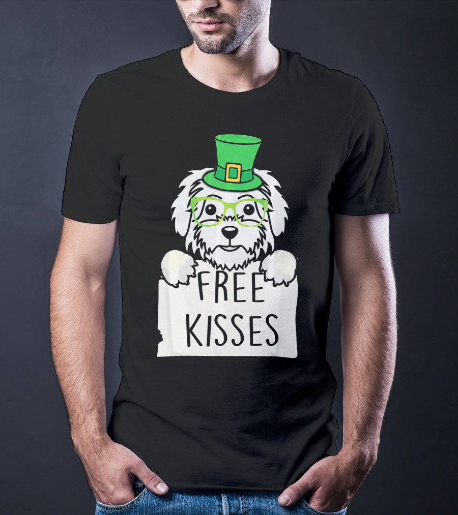 Free Kisses Maltese Dog With Green Leprechaun Hat St Patricks T-Shirt