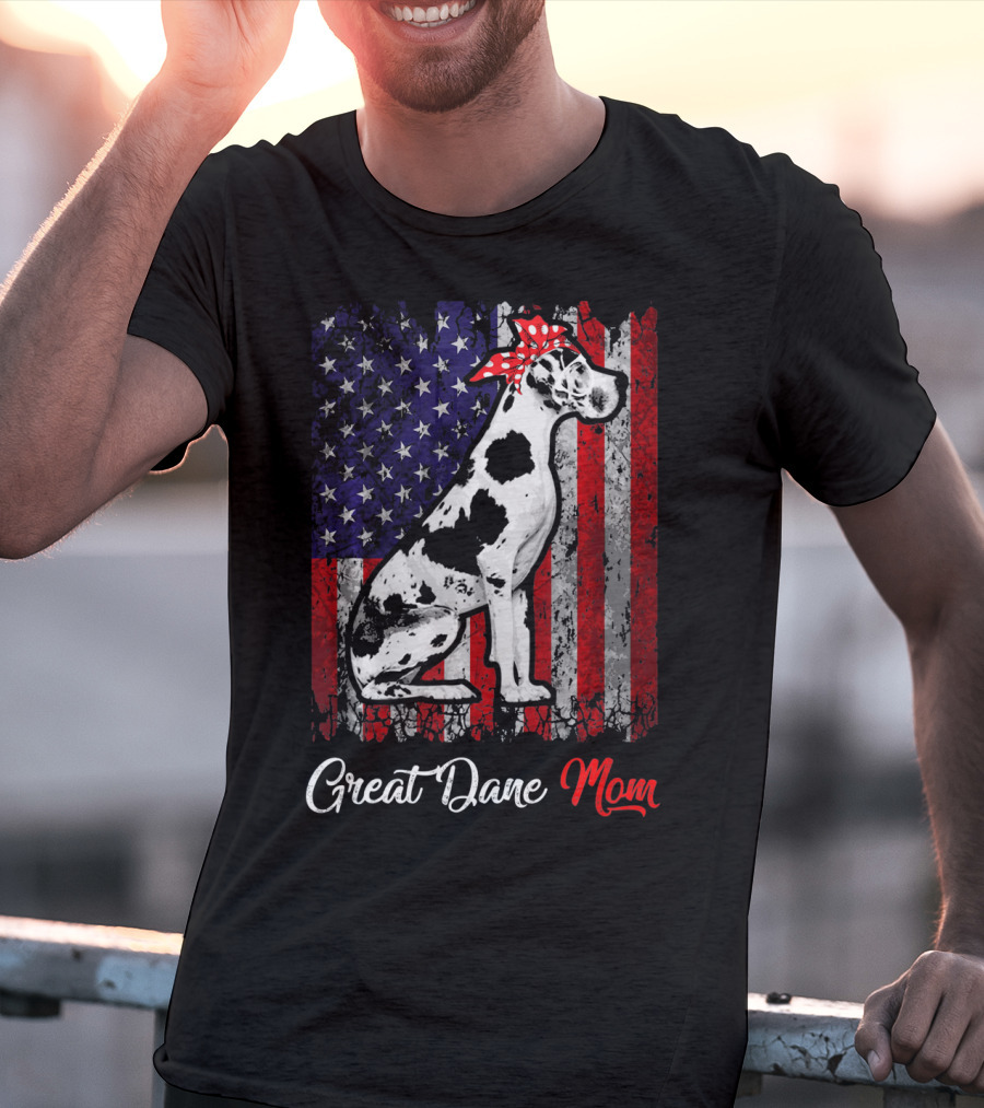Great Dane Mom Patriotic USA Flag T-Shirt