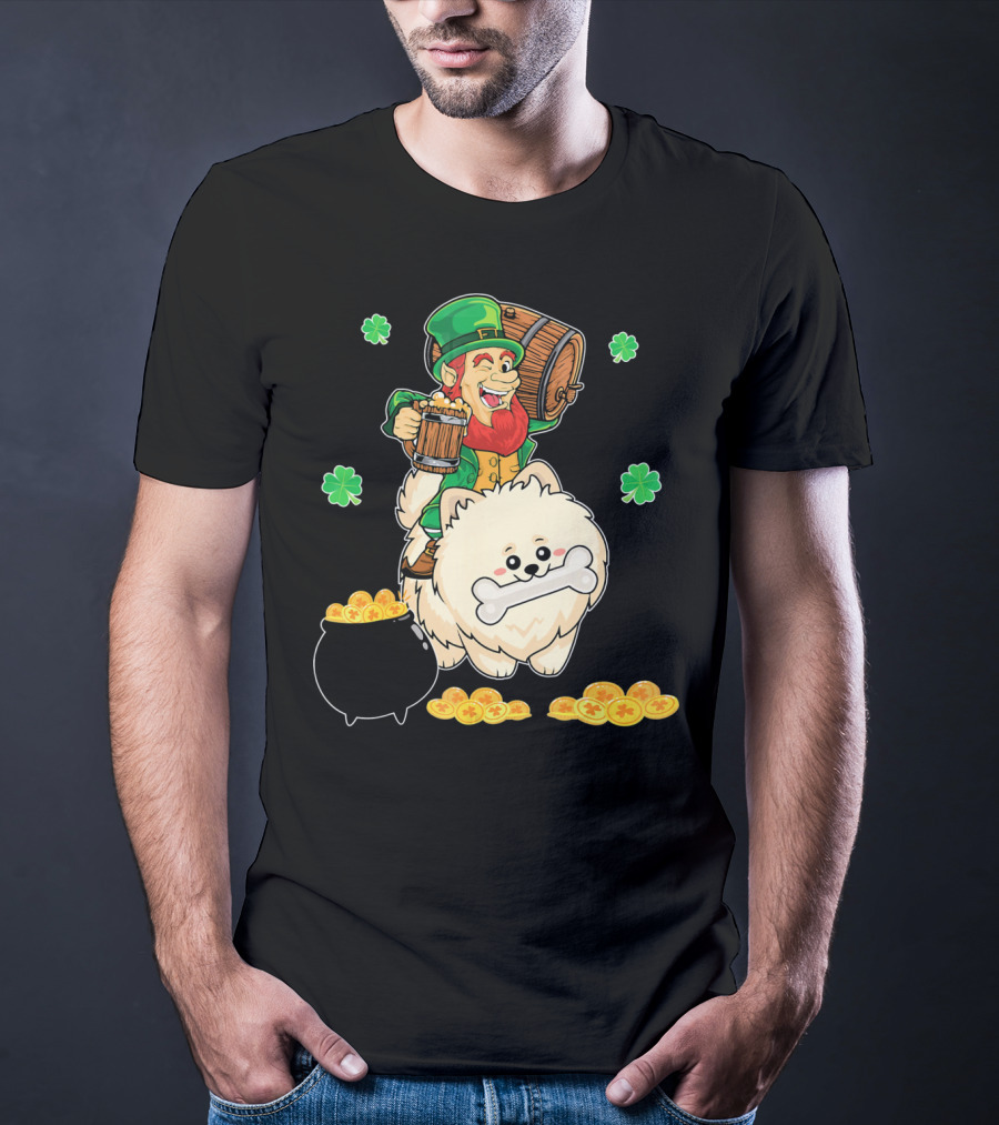 Leprechaun Rides Pomeranian With Beer And Gold Shamrocks T-Shirt