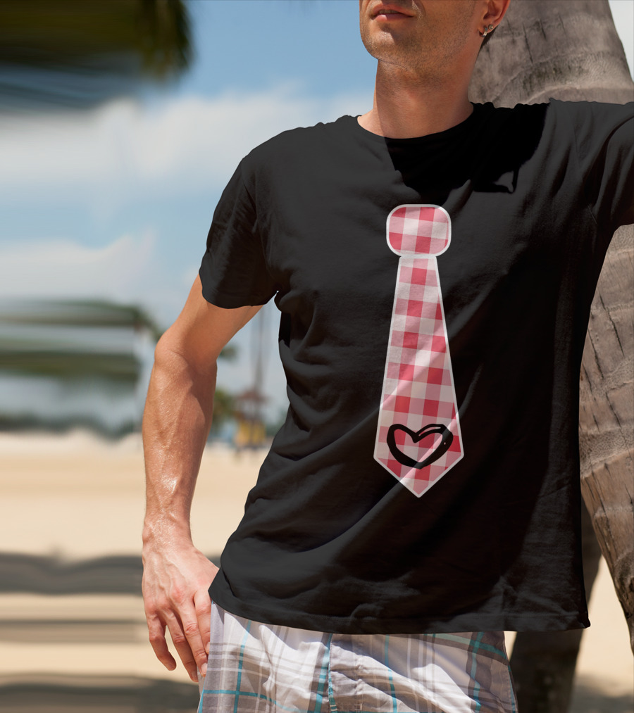 Cute Red Plaid Necktie Heart Valentine's Cool Fashion T-Shirt
