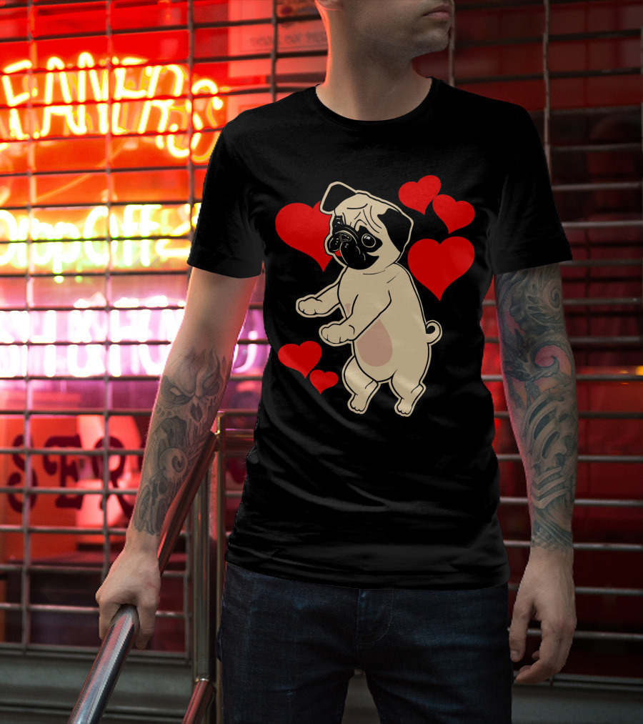 Pug Dancing With Hearts Valentine's Day T-Shirt