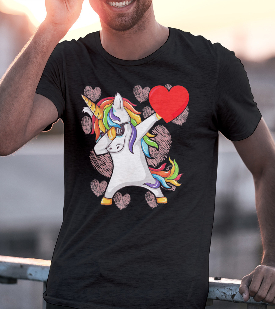 Funny Dabbing Unicorn Holding Heart Valentines T-Shirt