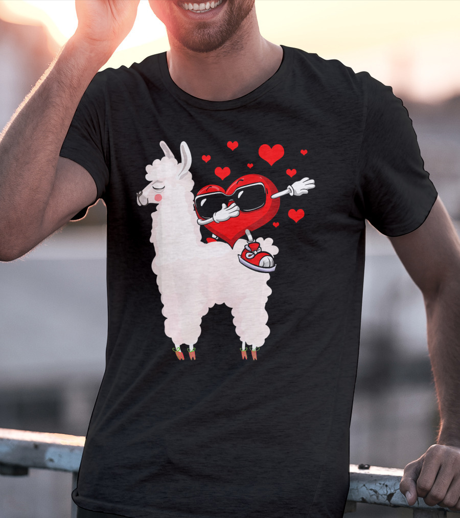 Funny Heart Dabbing On Llama Surrounded By Hearts Valentin T-Shirt