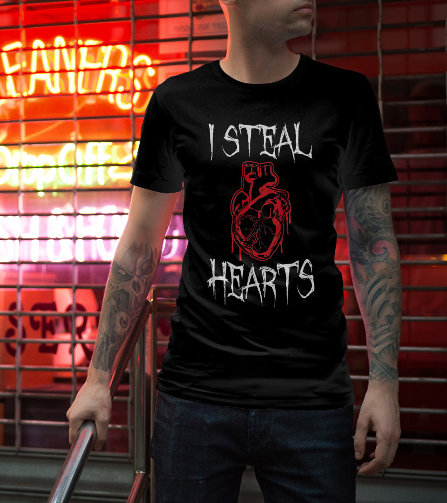 I Steal Hearts With Red Dripping Anatomical Heart Valentine Horror T-Shirt