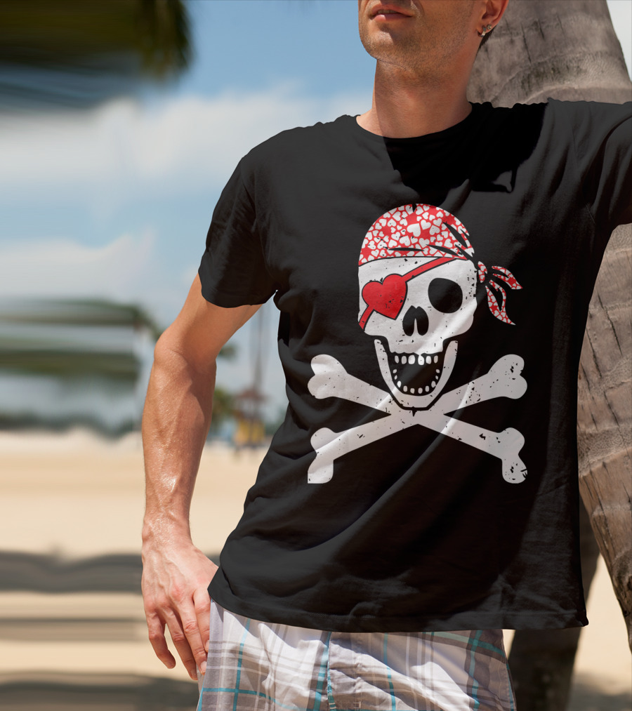 Pirate Skull And Crossbones Heart Bandana Eye Patch Flag Va T-Shirt
