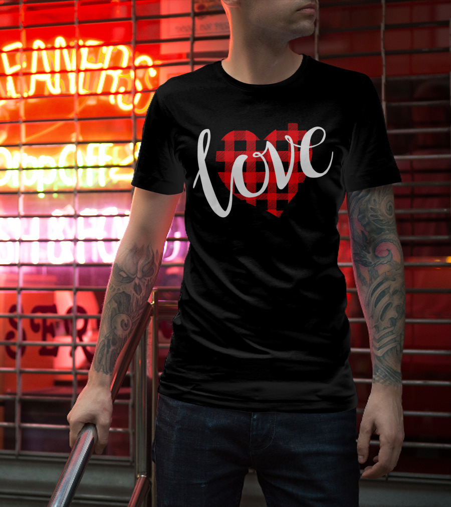 Buffalo Plaid Heart Love Valentine Day T-Shirt