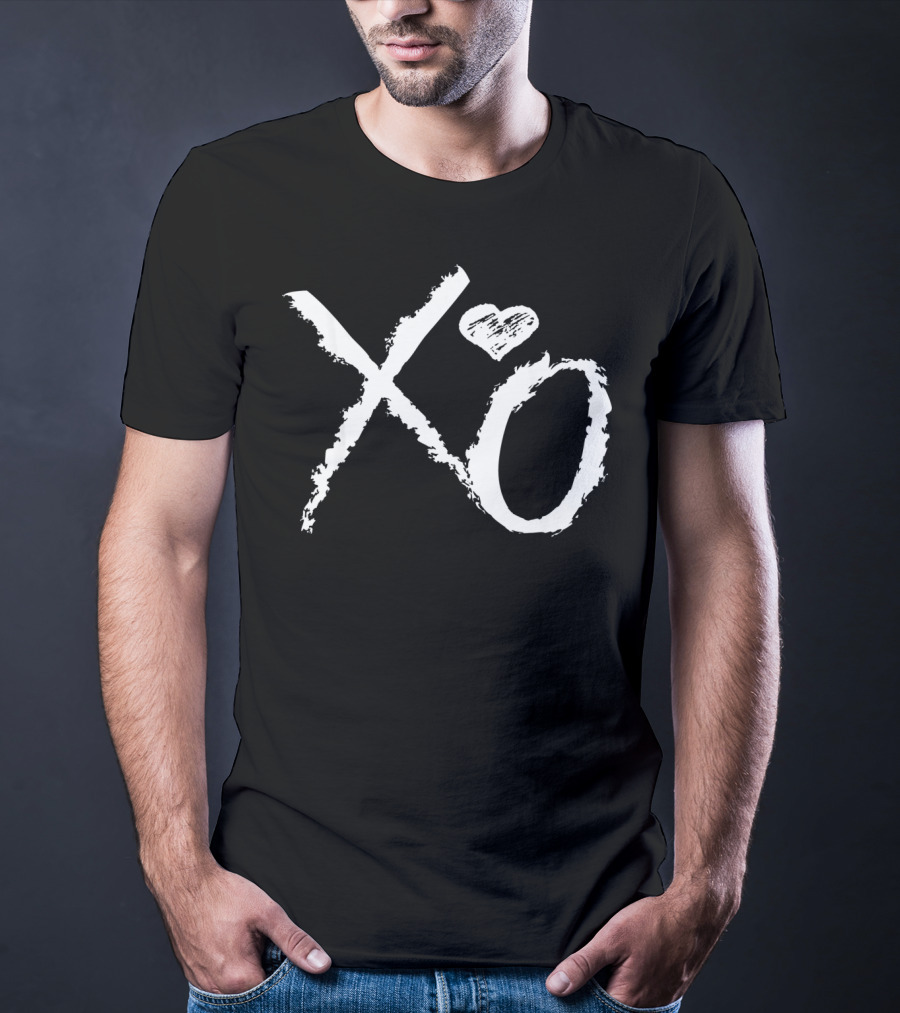 XO Heart Valentines Hugs And Kisses T-Shirt