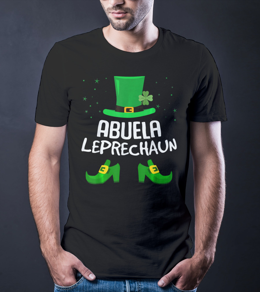 Abuela Leprechaun Saint Patricks Hat And Shoes T-Shirt