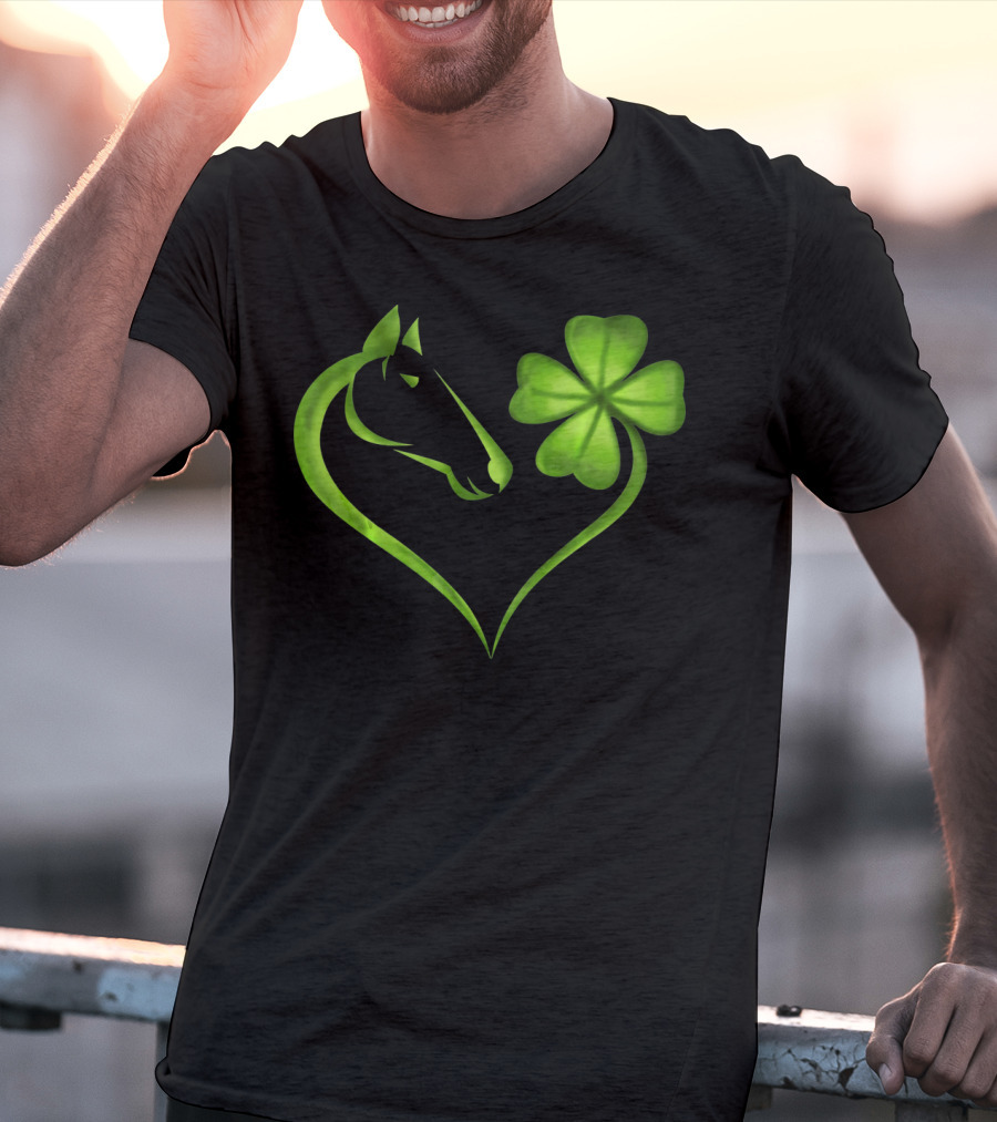 Horse Lucky Clover Heart Shape St. Patrick's Day T-Shirt