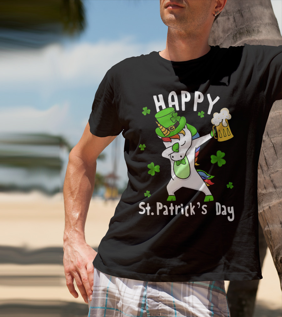 Happy St. Patrick's Day Dabbing Unicorn With Leprechaun Hat And Beer Mug T-Shirt