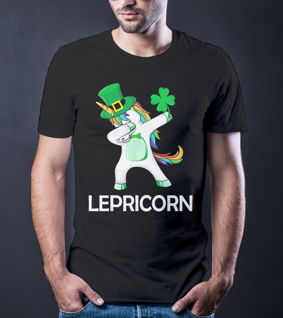 Lepricorn Unicorn Leprechaun Dabbing With Shamrock And Green Hat T-Shirt