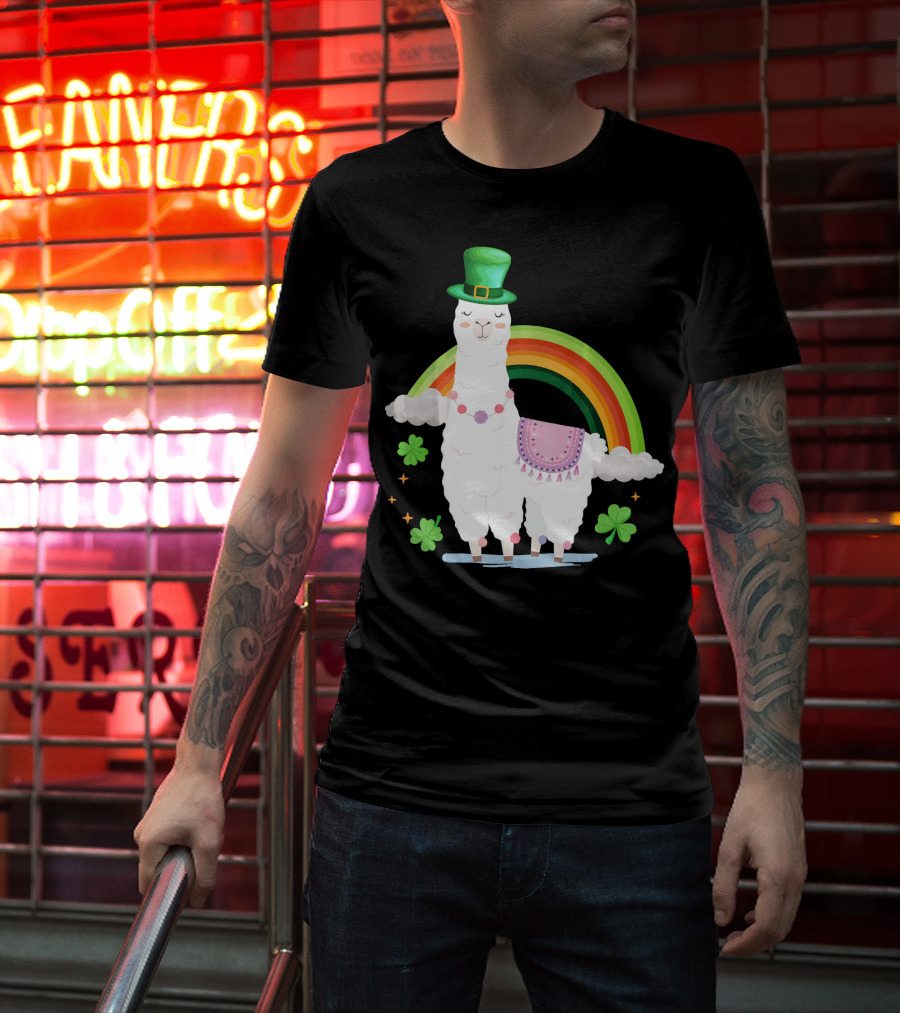 Llama St Patricks Day Rainbow Leprechaun Hat With Shamrocks T-Shirt