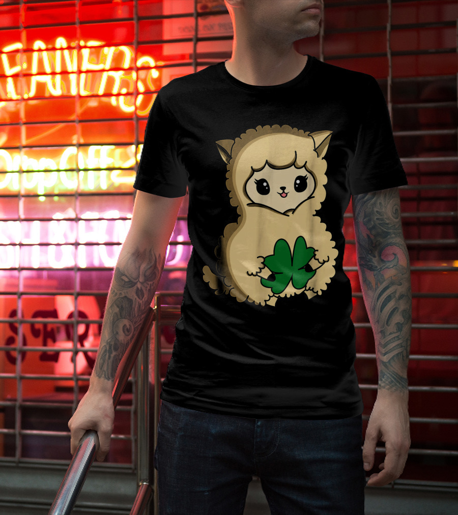 Cute Funny Irish Clover Llama For St. Patrick's Day T-Shirt