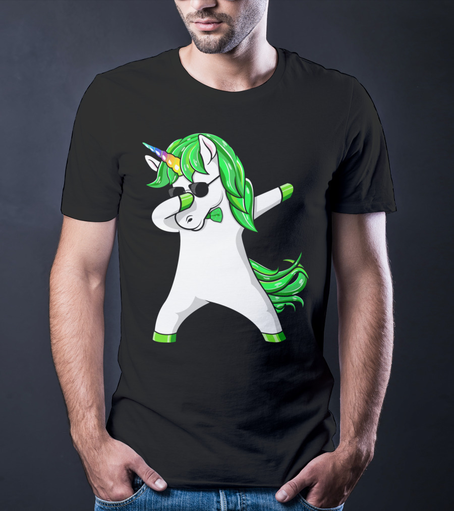 St Patricks Day Dabbing Green Unicorn T-Shirt